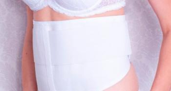 Come indossare correttamente una benda postpartum