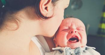 Alvorlig kolik hos en nyfødt: hvad skal man gøre, når den går væk